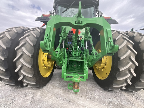 2023 John Deere 8R 370 Tractor