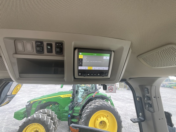 2023 John Deere 8R 370 Tractor