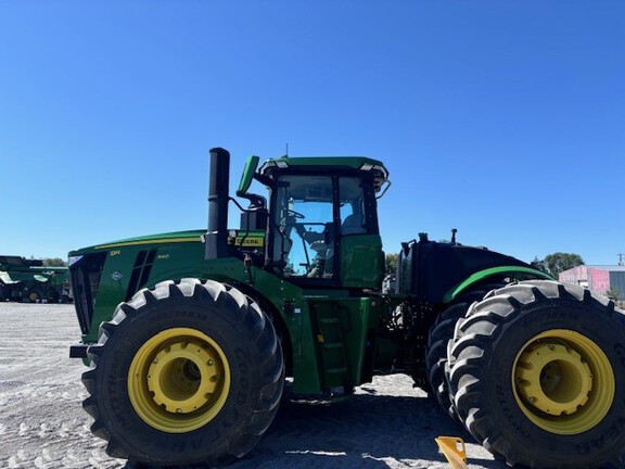 2023 John Deere 9R 540 Tractor 4WD