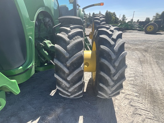 2002 John Deere 8520 Tractor