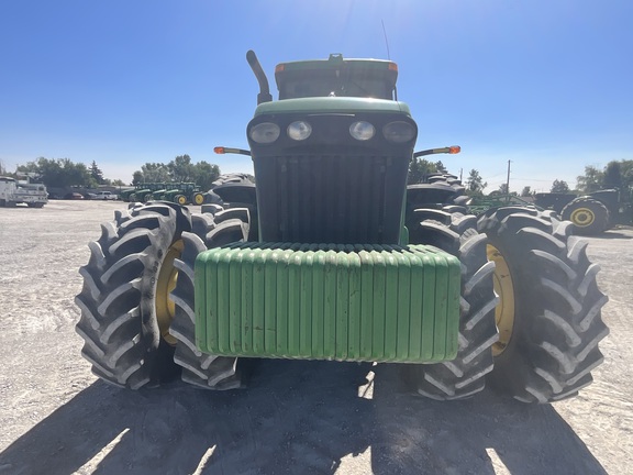 2002 John Deere 8520 Tractor