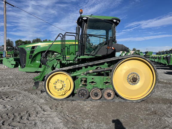2010 John Deere 8320RT Tractor Rubber Track