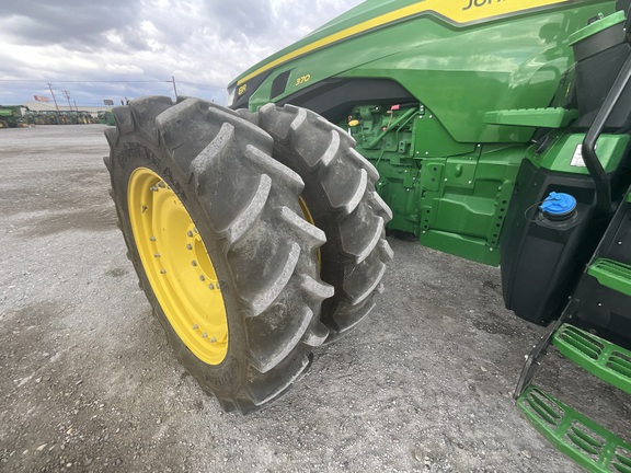 2023 John Deere 8R 370 Tractor