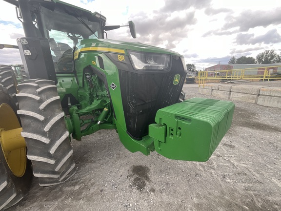 2023 John Deere 8R 370 Tractor