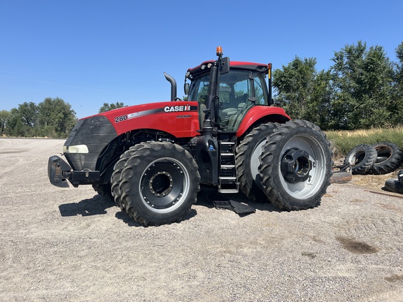 2015 Case IH Magnum 280 Tractor