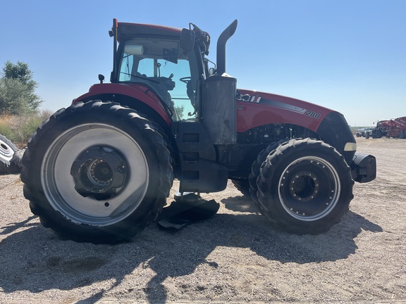 2015 Case IH Magnum 280 Tractor