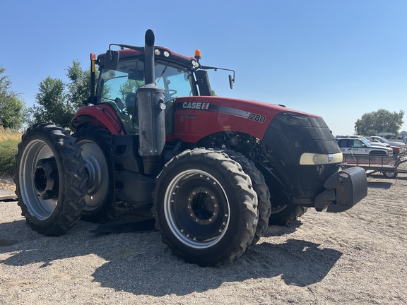 2015 Case IH Magnum 280 Tractor