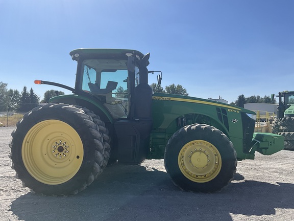 2014 John Deere 8270R Tractor