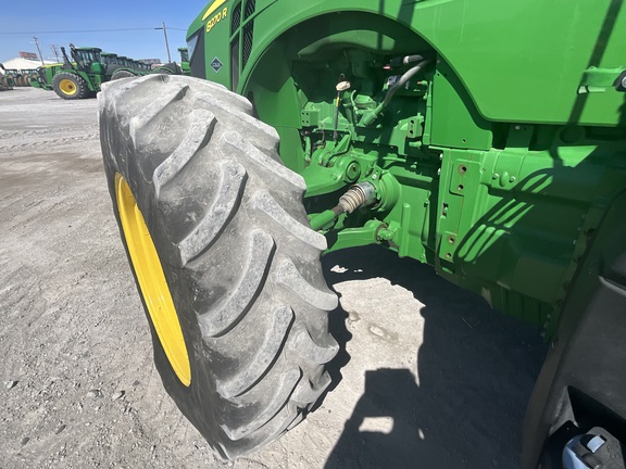 2014 John Deere 8270R Tractor