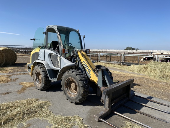 2005 Gehl 280 Compact Utility Loader