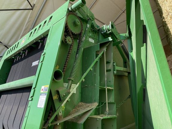 2020 John Deere 560M Baler/Round