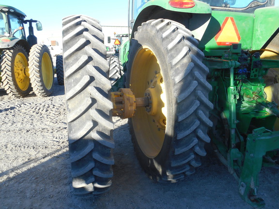 2013 John Deere 8285R Tractor