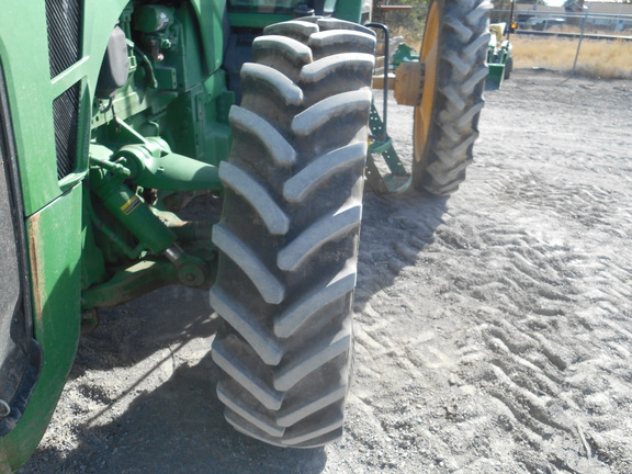 2010 John Deere 8295R Tractor