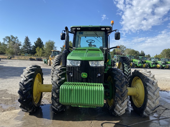 2012 John Deere 8335R Tractor