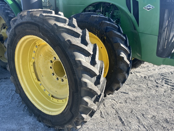 2012 John Deere 8335R Tractor