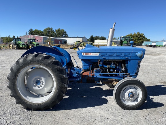 1965 Ford 2000 Tractor