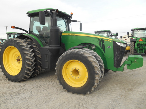 2015 John Deere 8370R Tractor