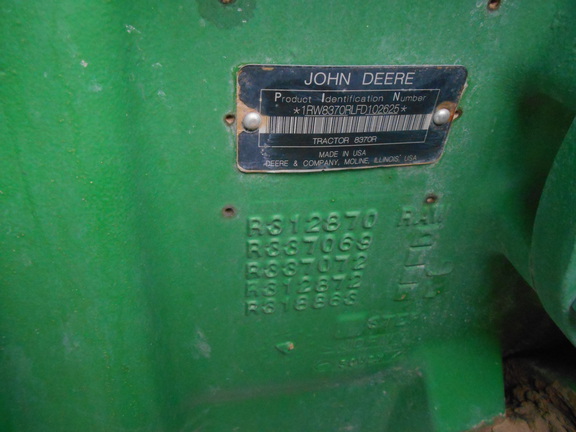 2015 John Deere 8370R Tractor