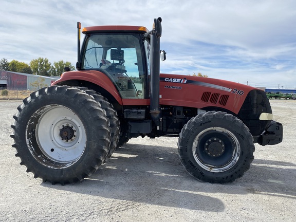 2011 Case IH Magnum 210 Tractor