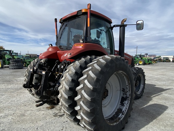 2011 Case IH Magnum 210 Tractor