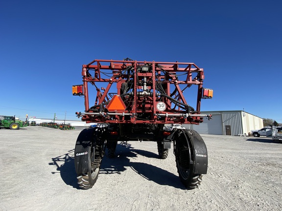 2011 Case IH Patriot 3330 Sprayer/High Clearance