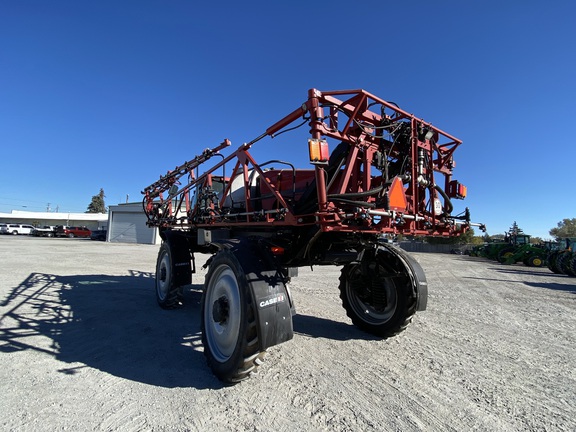 2011 Case IH Patriot 3330 Sprayer/High Clearance