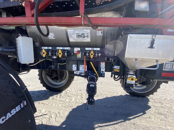 2011 Case IH Patriot 3330 Sprayer/High Clearance