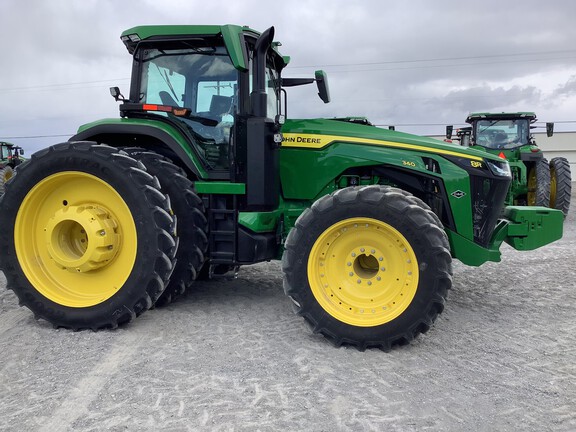 2023 John Deere 8R 340 Tractor