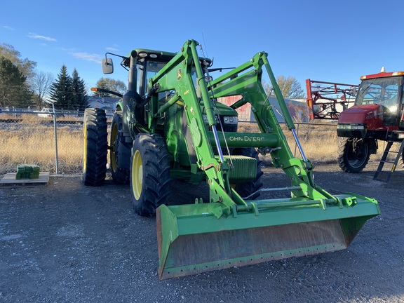 2015 John Deere 7230R Tractor