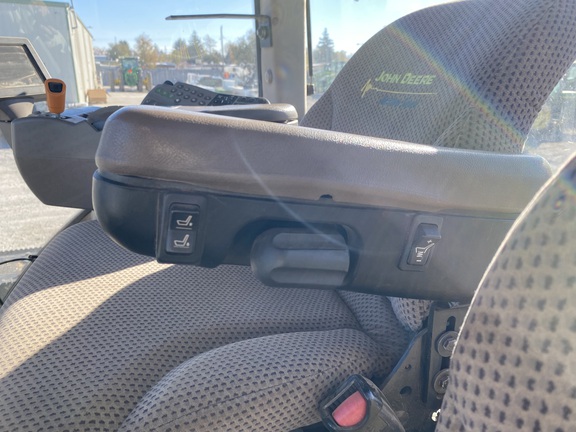 2012 John Deere 9560R Tractor 4WD