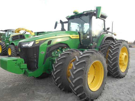 2021 John Deere 8R 370 Tractor