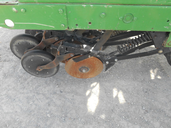 1993 John Deere 455 Drill