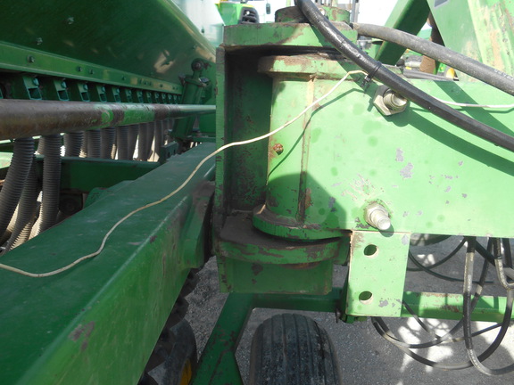 1993 John Deere 455 Drill
