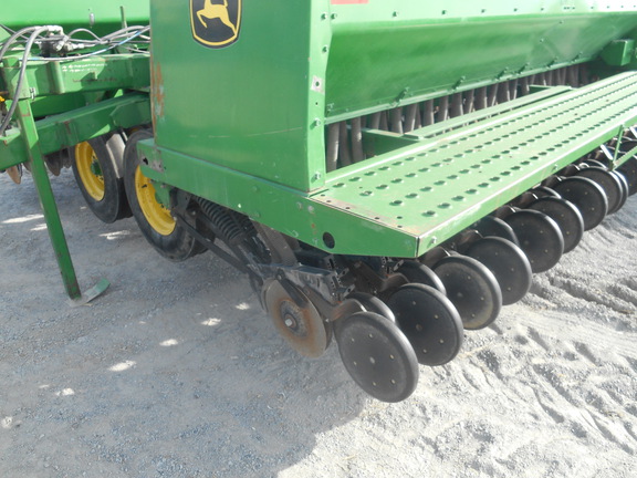 1993 John Deere 455 Drill