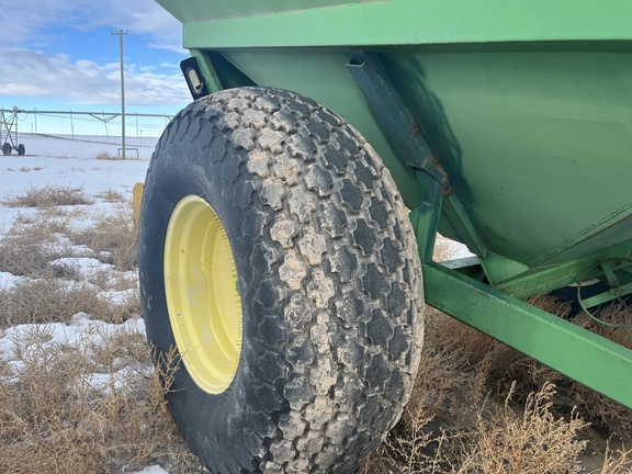 United Farm Tools 760-H Grain Cart