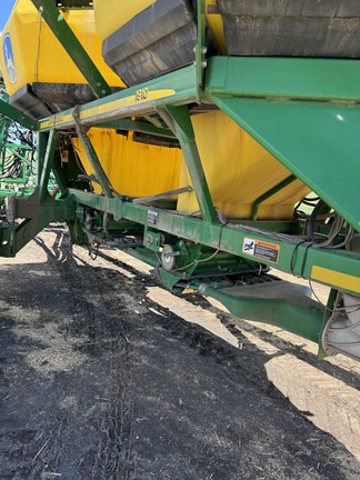 2005 John Deere 730 AIR DRILL Air Seeder