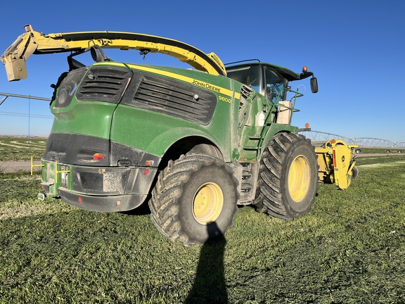 2023 John Deere 659 Header Forage