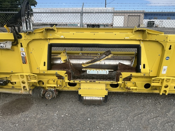 2023 John Deere 659 Header Forage