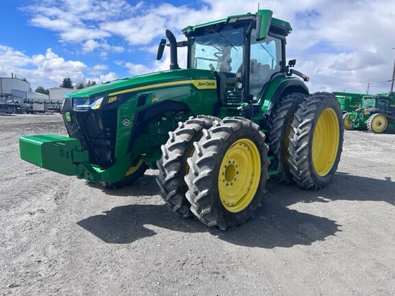 2023 John Deere 8R 250 Tractor