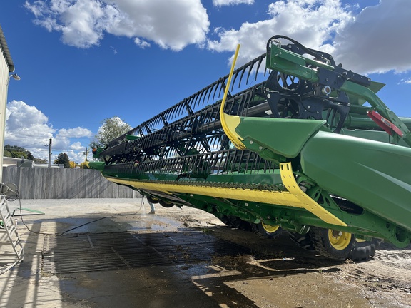 2023 John Deere HD35R Header Combine