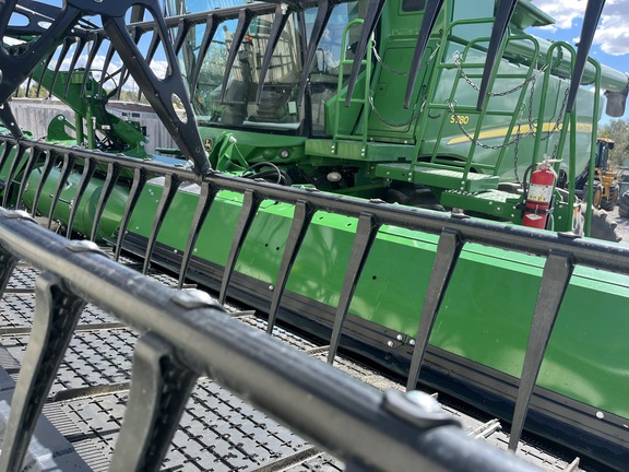 2023 John Deere HD35R Header Combine