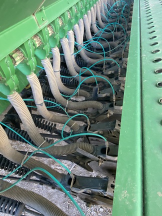 1999 John Deere 455 Drill