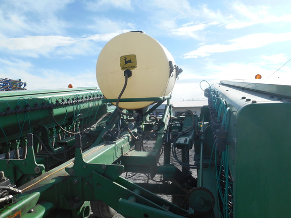 1999 John Deere 455 Drill