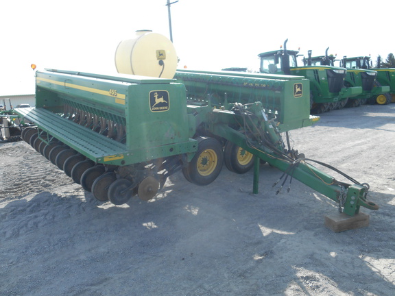 1999 John Deere 455 Drill
