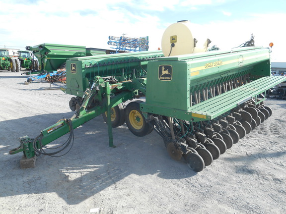 1999 John Deere 455 Drill