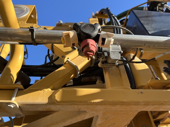 2019 RoGator RG1100C Sprayer/High Clearance