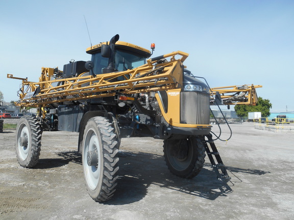 2019 RoGator RG1100C Sprayer/High Clearance