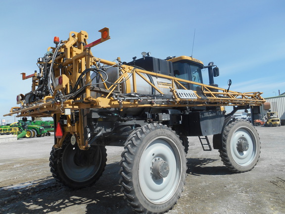 2019 RoGator RG1100C Sprayer/High Clearance