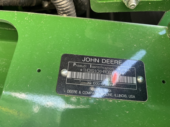 2024 John Deere X9 1000 Combine