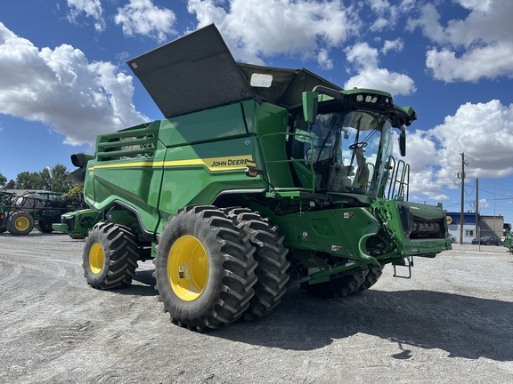 2024 John Deere X9 1000 Combine
